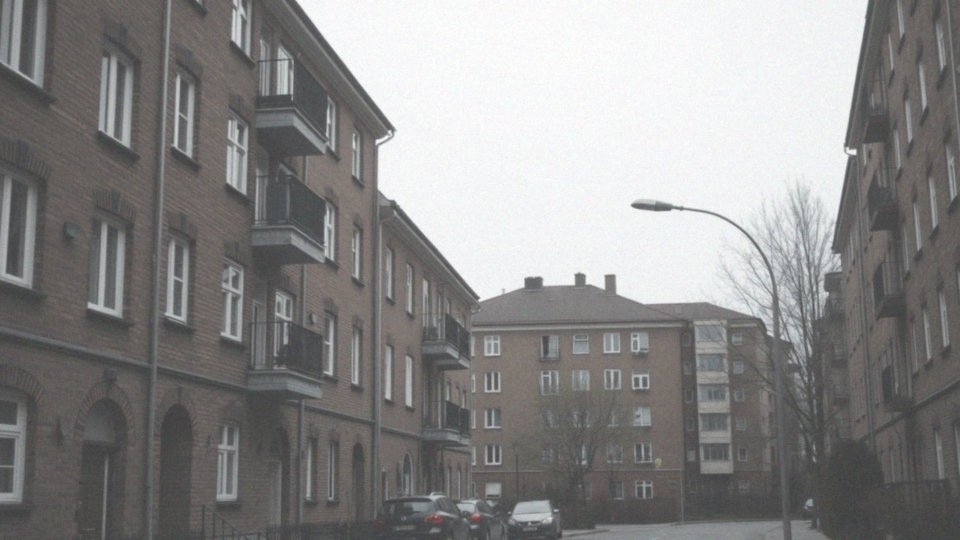 Czy mam prawo zgłosić uciążliwego sąsiada na policję?